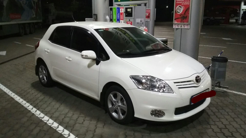 Toyota Auris 2