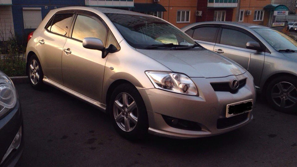 Toyota Auris 2