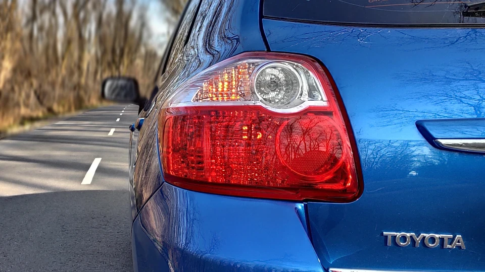 Toyota Auris Міський Яструб 2