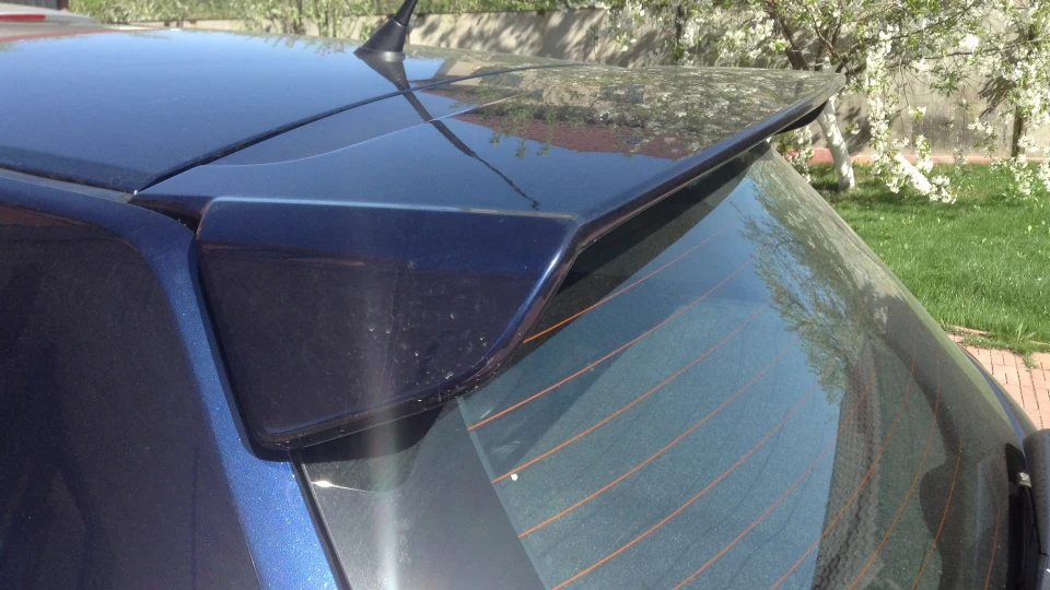Toyota Auris Молодший 4