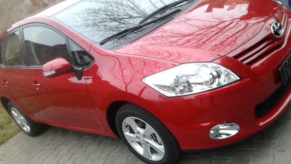 Toyota Auris Wildfire