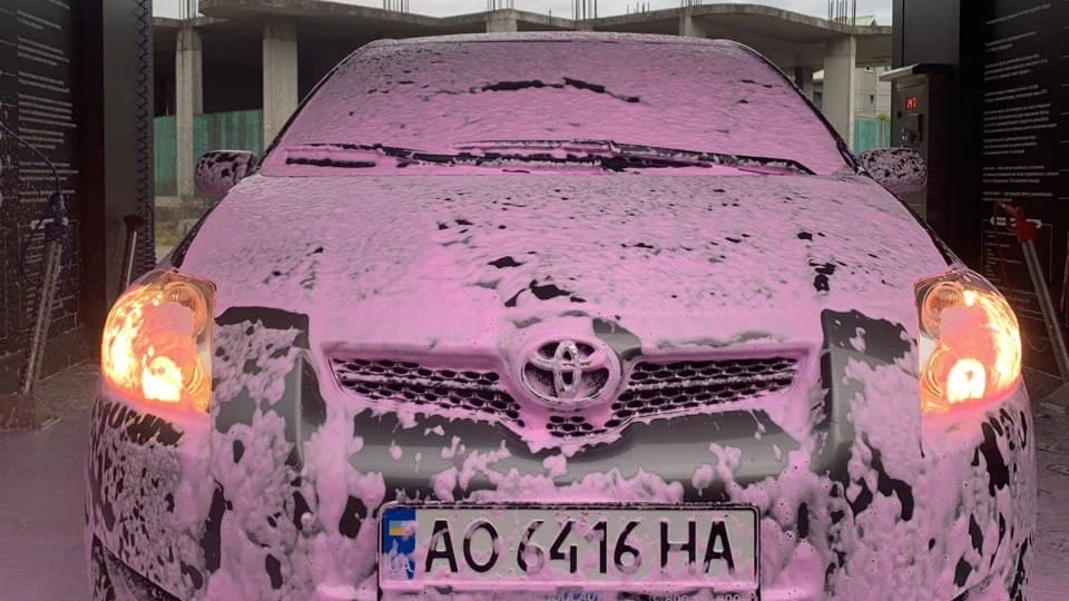 Toyota Auris Хом'ячок 3