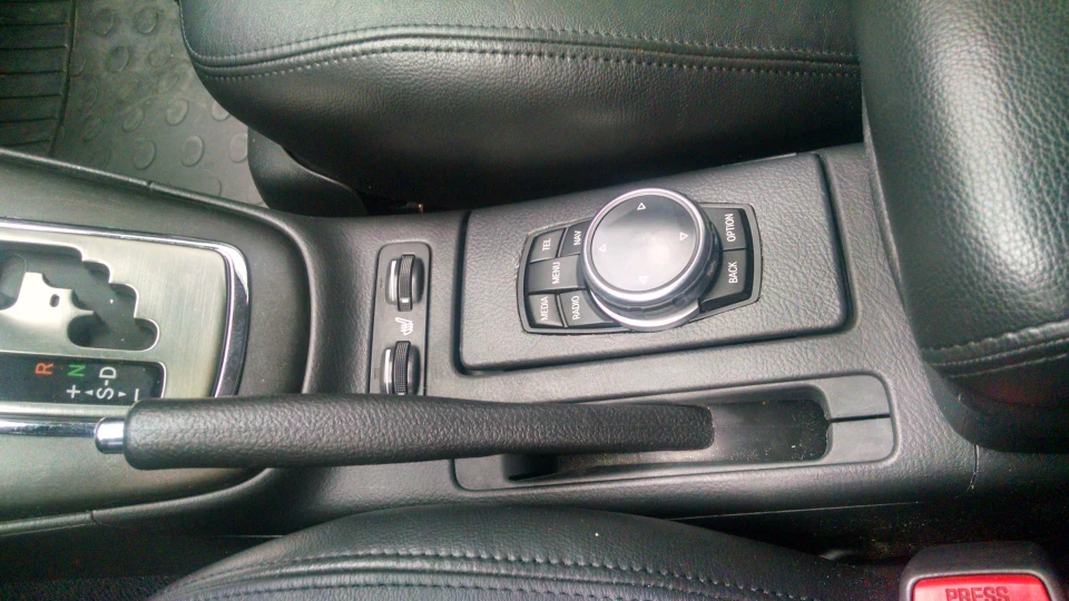 Toyota Avensis 2