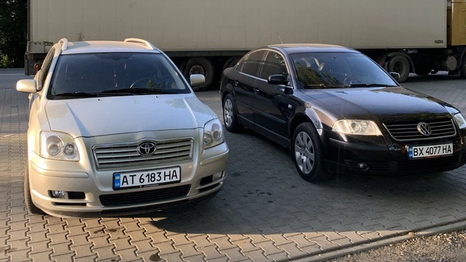 Toyota Avensis 2