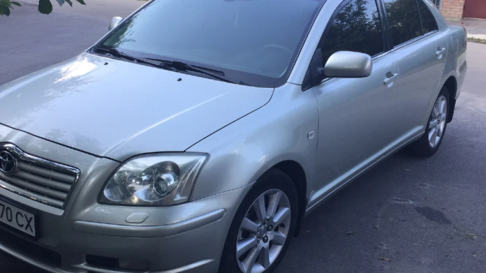 Toyota Avensis 3