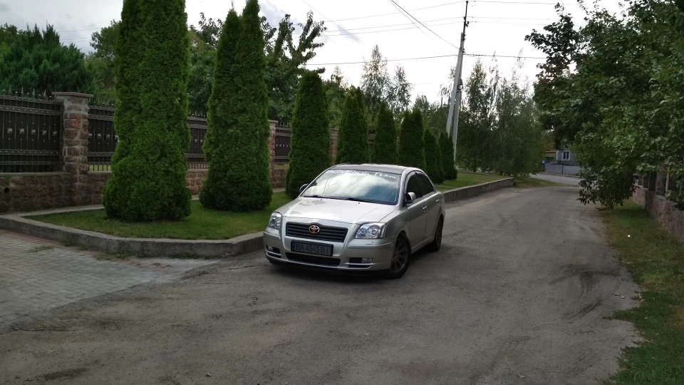 Toyota Avensis 3
