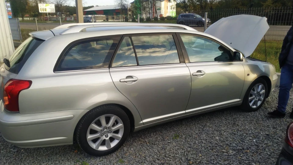 Toyota Avensis 3