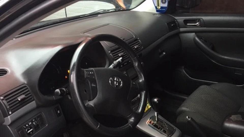 Toyota Avensis 2
