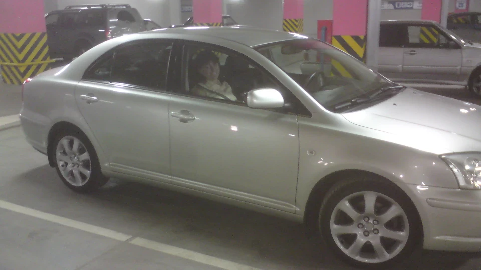 Toyota Avensis 2