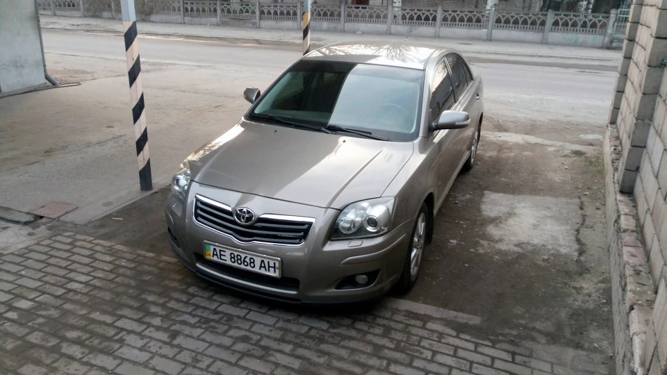 Toyota Avensis 3