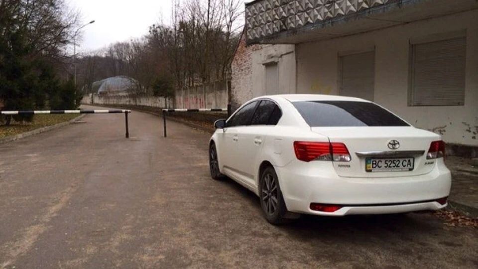 Toyota Avensis 3