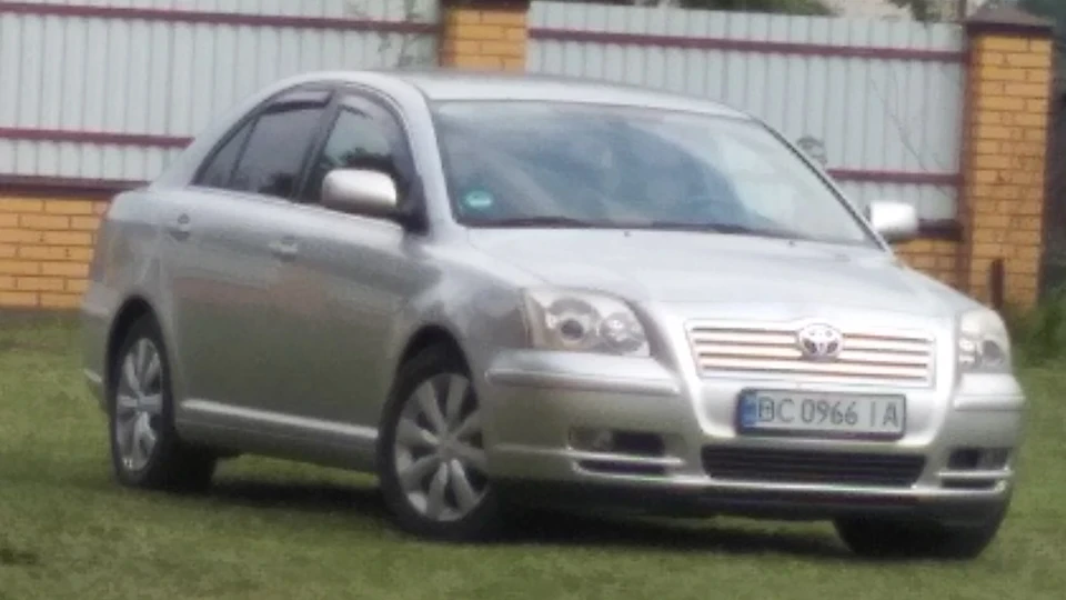 Toyota Avensis 1.8 бензин 1ZZ-FE 2