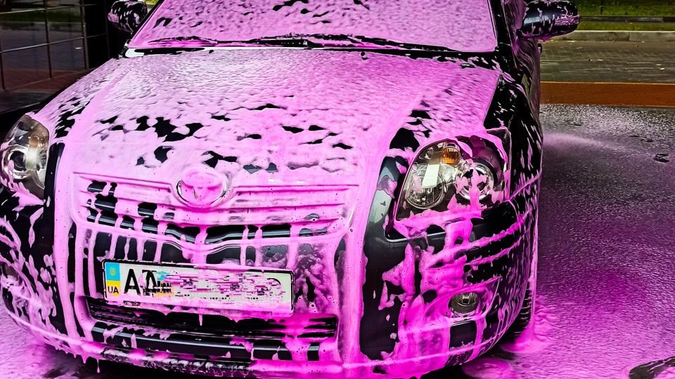 Toyota Avensis 1.8 мех 3