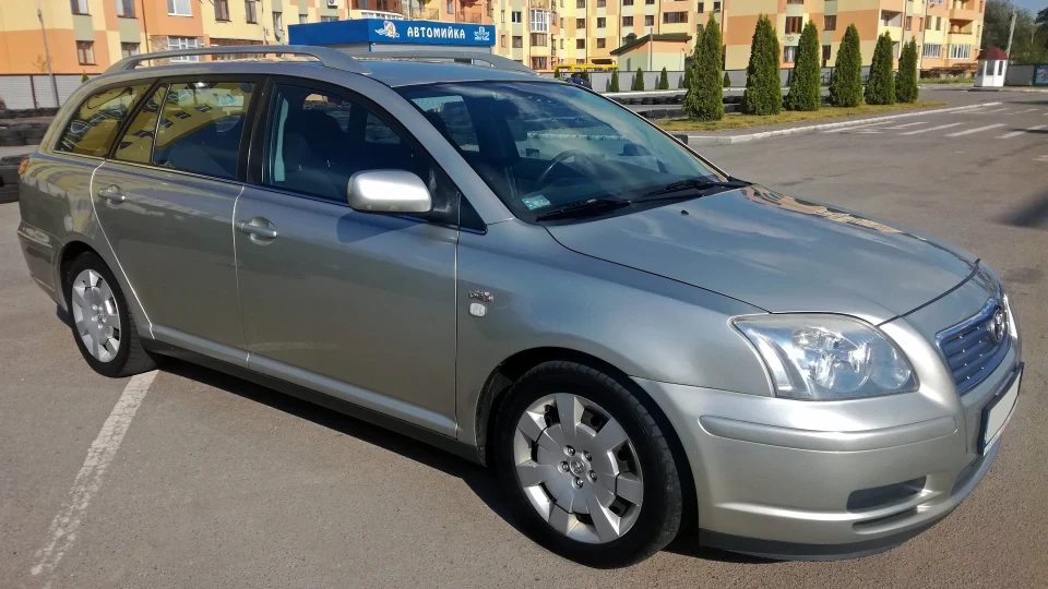 Toyota Avensis 2.0 D4D 2