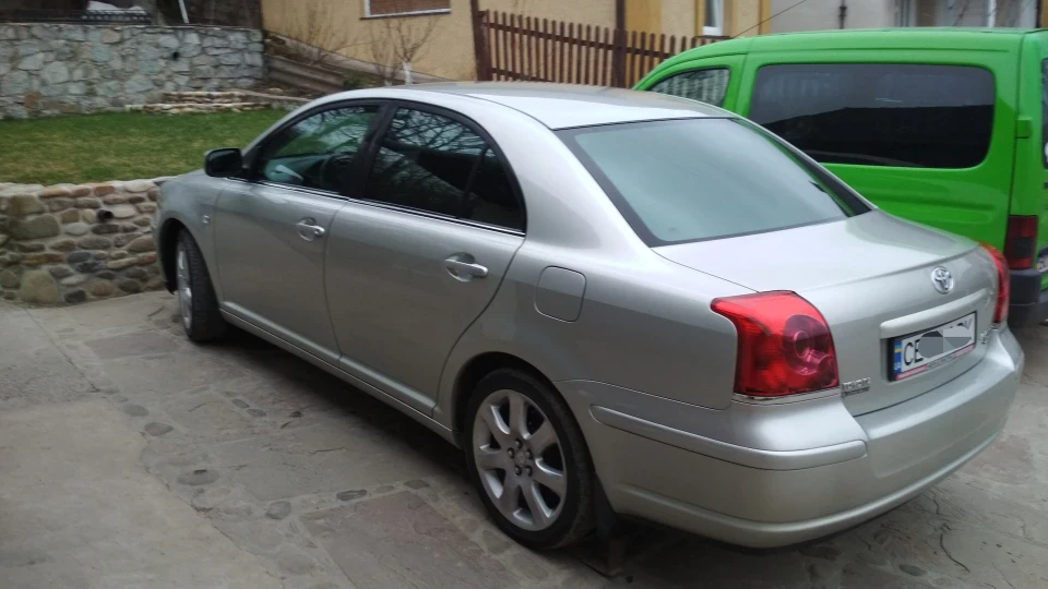 Toyota Avensis 2.0 i 2