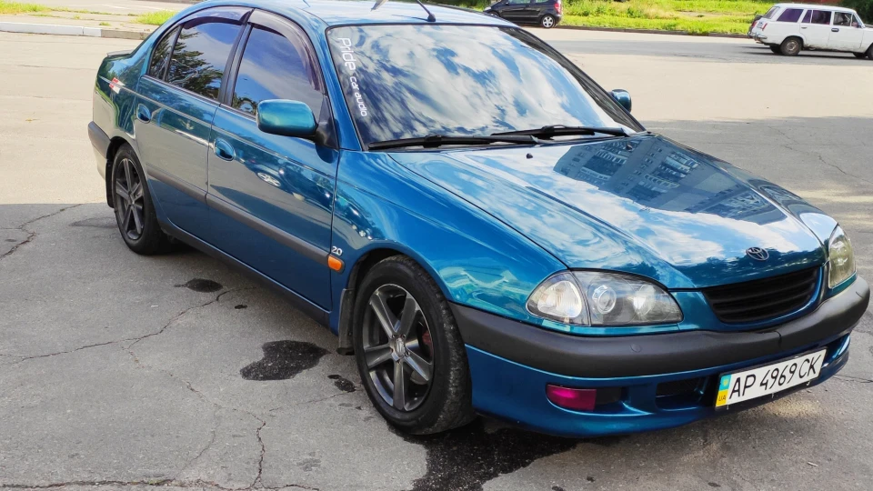 Toyota Avensis 2.0 4