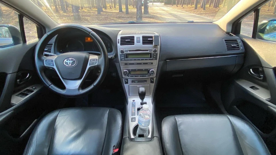 Toyota Avensis 2.0 2