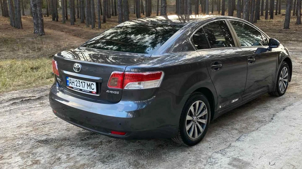 Toyota Avensis 2.0 3
