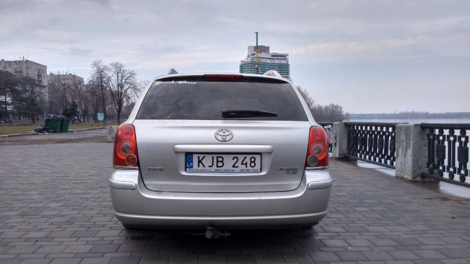Toyota Avensis 2.2 D-CAT 4