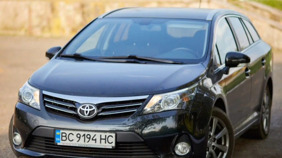 Toyota Avensis 2.2d-cat atm 2