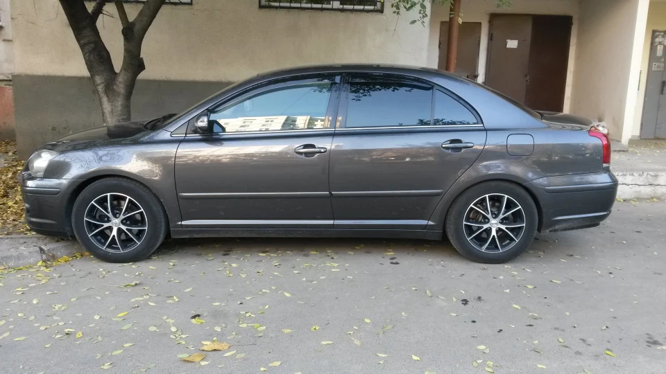 Тойота Авенсіс 250 кузов 2