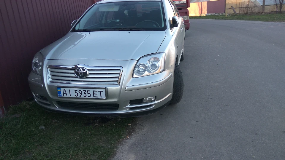 Toyota Avensis D-4 на автоматі 2