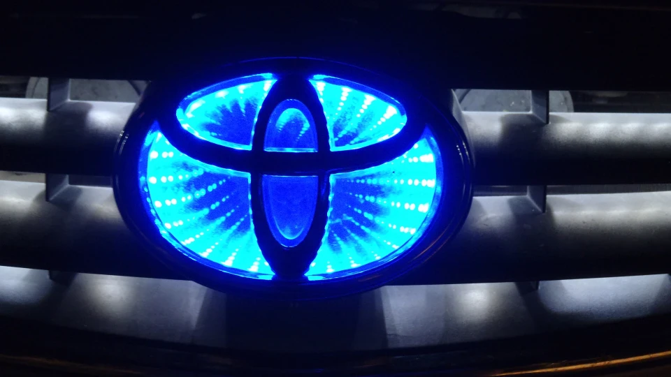 Toyota Avensis Ластівка 3