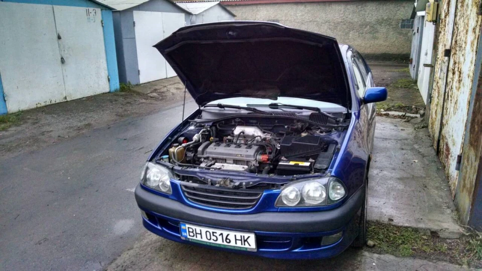 Toyota Avensis Лінія сонця 2