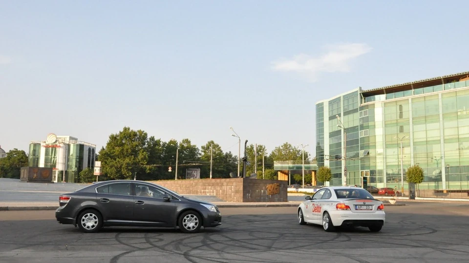 Toyota Avensis на стероїдах) 5