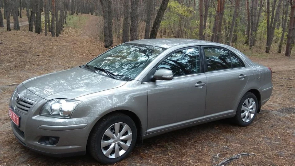 Toyota Avensis Не їде 2