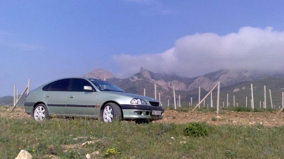 Toyota Avensis ПРОДАНА 2