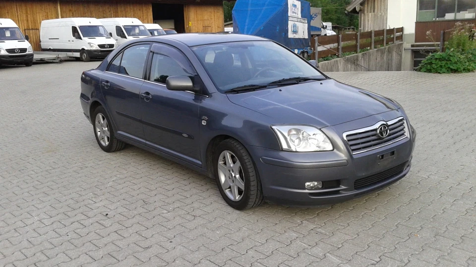 Toyota Avensis Серій Веня 2.0 D4-D 5
