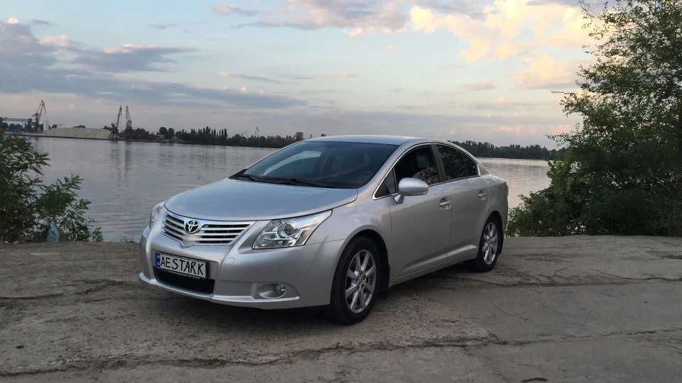 Toyota Avensis STARK