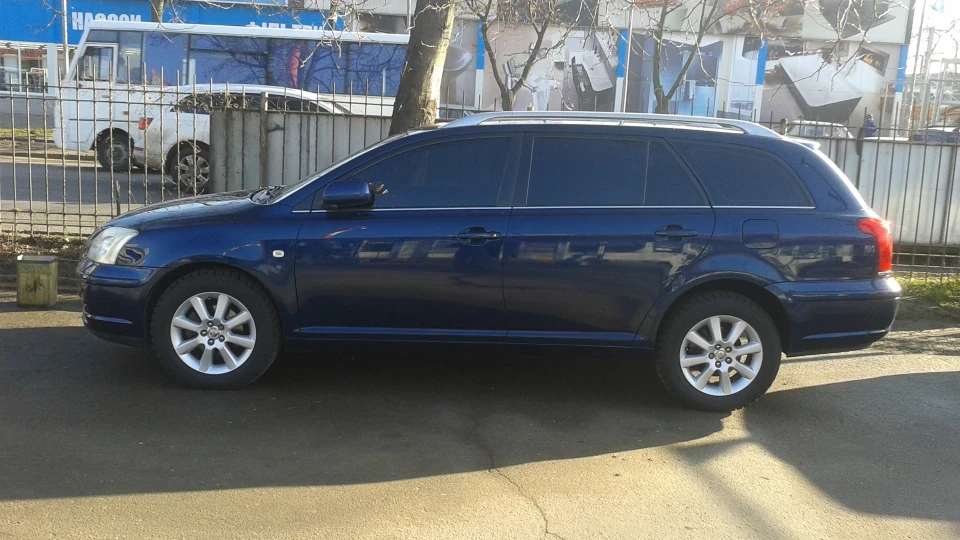 Toyota Avensis універсал 3
