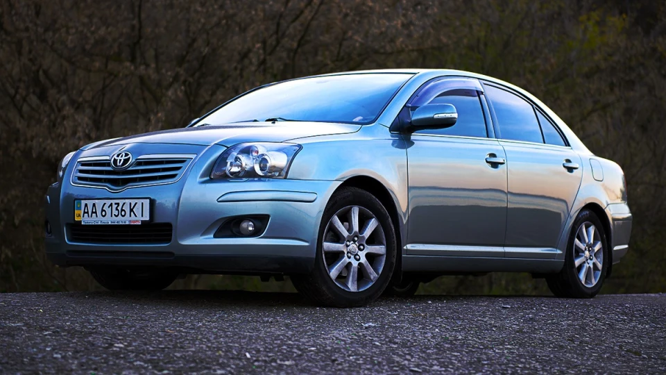 Toyota Avensis Хитрий Койот 2