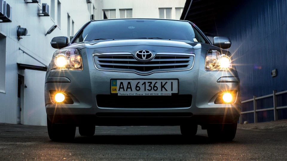Toyota Avensis Хитрий Койот 3