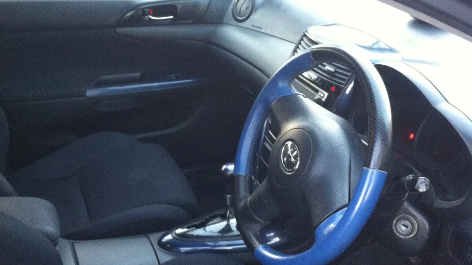 Toyota Caldina 4