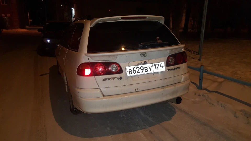Toyota Caldina 1.8 турбо 260 коней 2