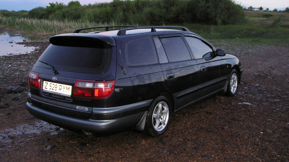 Toyota Caldina II Японка 4