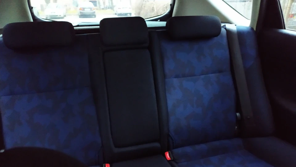 Toyota Caldina Синій металік 2