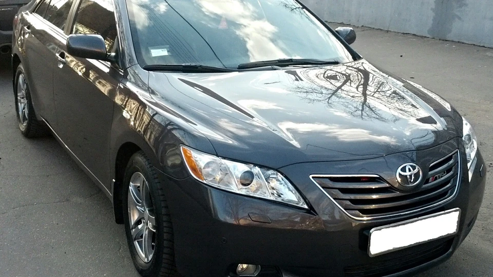 Toyota Camry 5