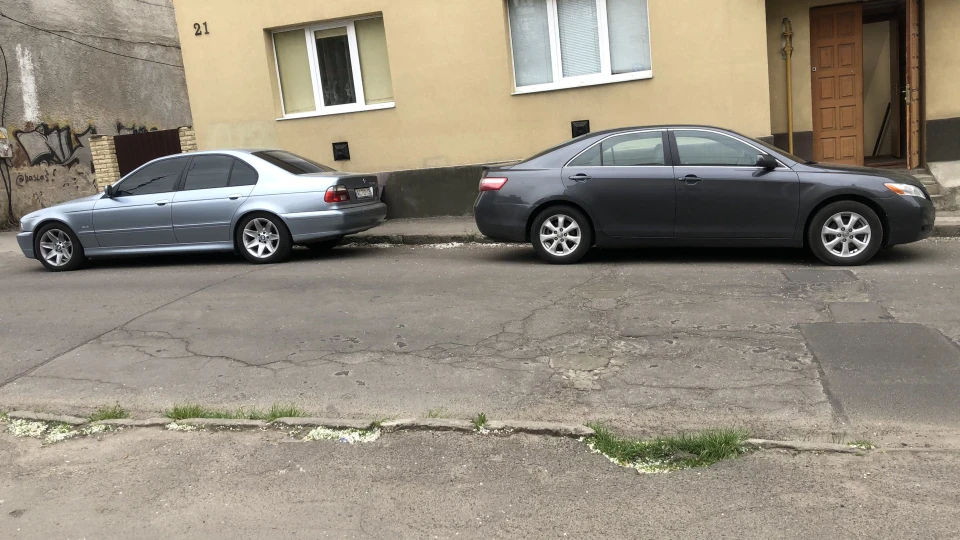 Toyota Camry 3