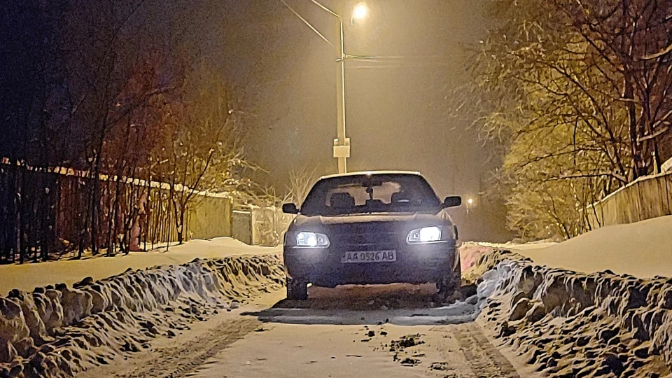 Toyota Camry 2