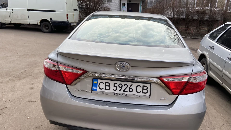 Toyota Camry 2