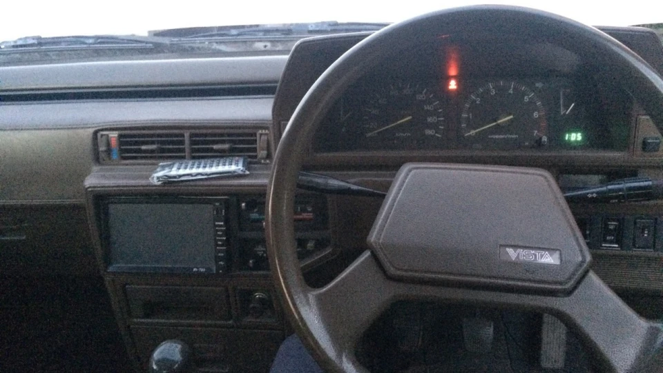 Toyota Camry 4