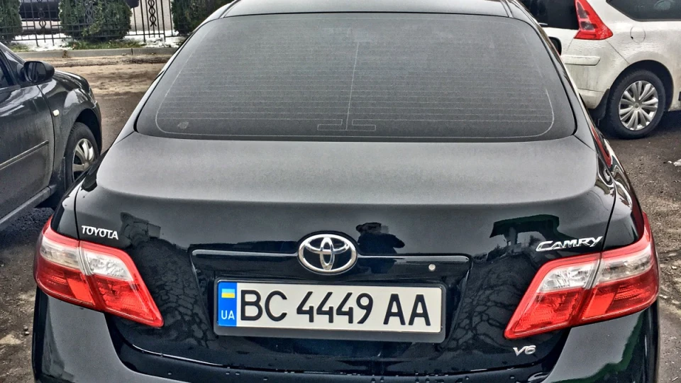Toyota Camry 2