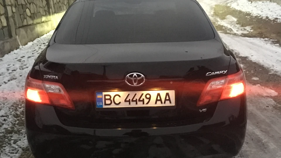 Toyota Camry 3