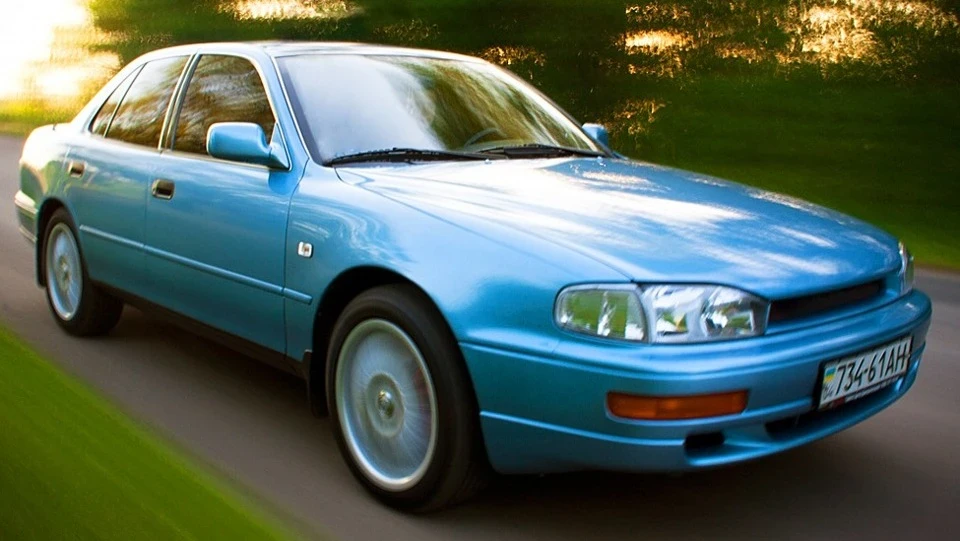 Toyota Camry 3