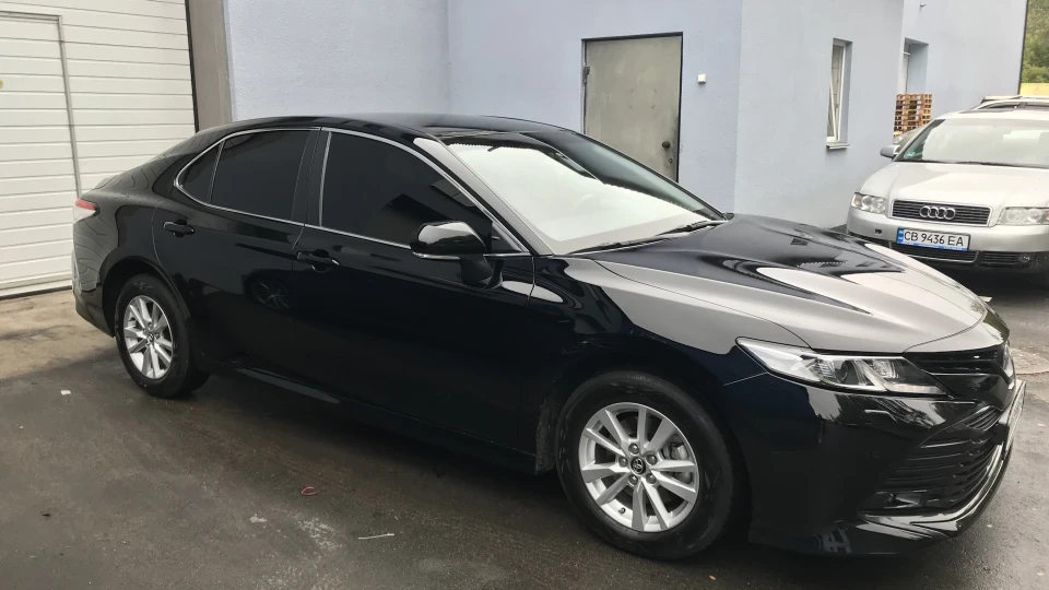 Toyota Camry 5
