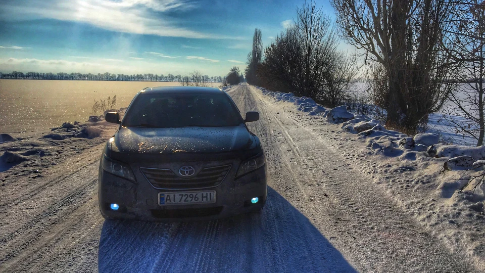 Toyota Camry 2